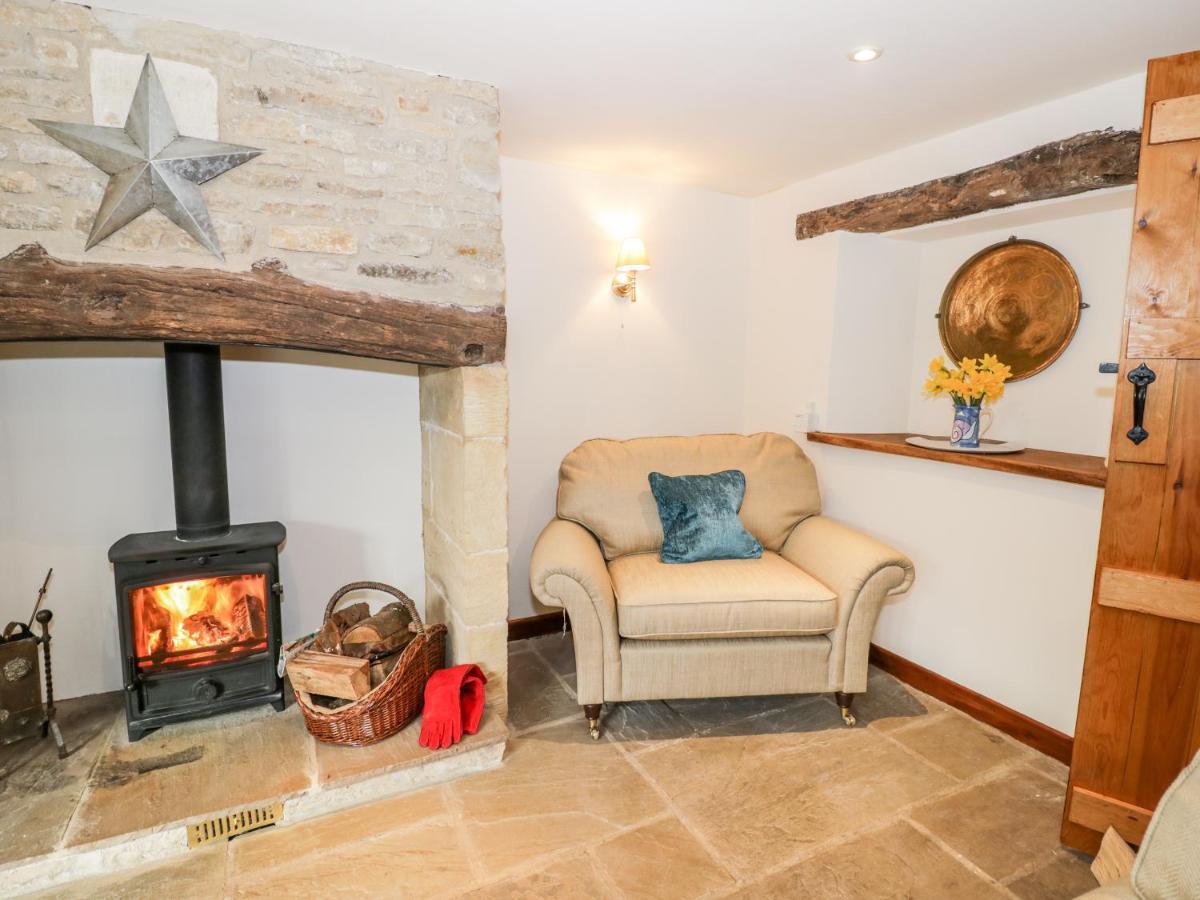 Villa Five Mile House Barn Cirencester Exterior foto